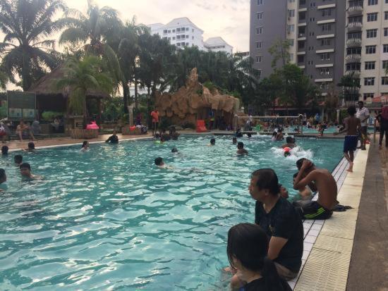 Cozy Pool And Seaview Glory Beach Resort 2 Bedrooms B Block Port Dickson Exteriér fotografie