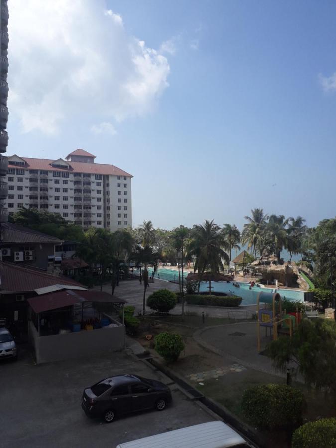 Cozy Pool And Seaview Glory Beach Resort 2 Bedrooms B Block Port Dickson Exteriér fotografie